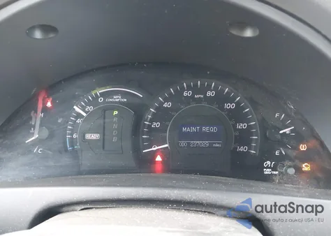 2007 Toyota Camry Hybrid z USA, uszkodzony, nr VIN 4T1BB46K57U029012